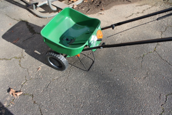 Scotts Yard Spreader