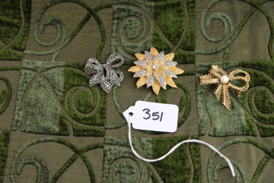 Vintage Brooch Lot