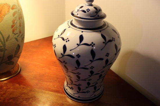 Large Porcelain Vase - Royal Williamsburg by Gallo Design