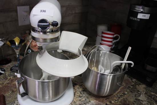 KitchenAid Stand Mixer and Accessories