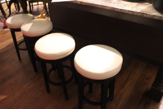 4 Barstools