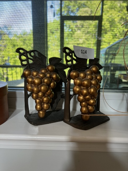 Grape Bookends