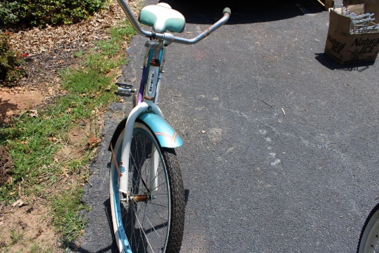Schwinn Beach Cruiser Bike