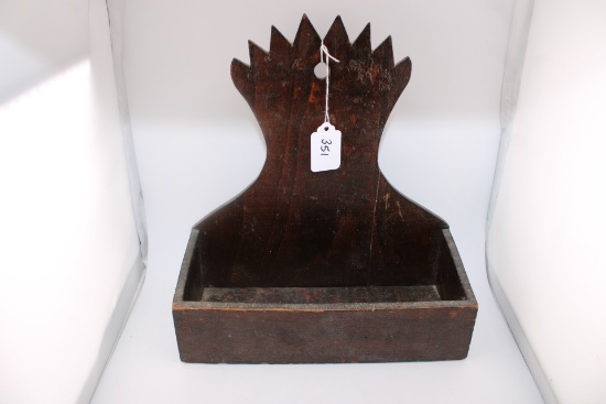 Early Comb Holder