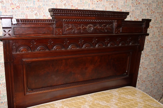 Full size antique wood bed