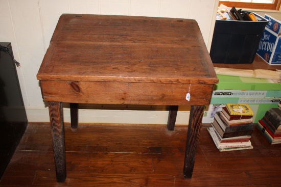 Primitive Antique Slant Top writing Desk