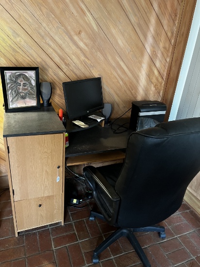 Desk, HP Slimline Desktop Computer, chair and desk contents.