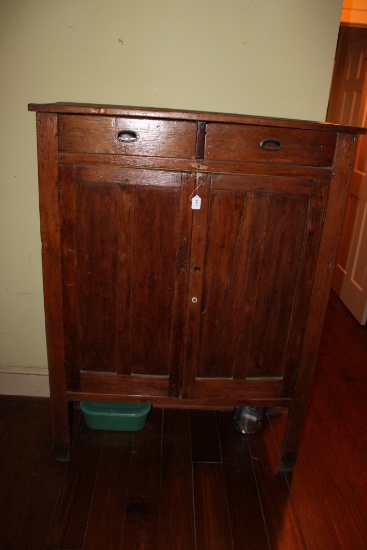 Vintage PIe Safe