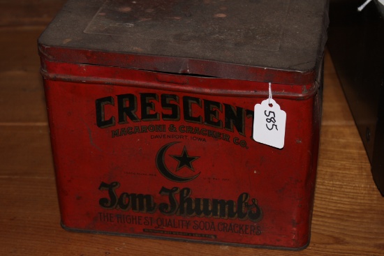 Crescent Tom Thumbs Soda Cracker Tin Can