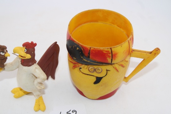 1969 Pilsbury Cup and Foghorn Leghorn Figurine