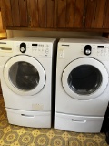 Older Samsung Washer and Dryer. Both work. See notes.
