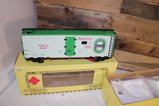 Aristo Craft 1 Guage Steel Reefer Car. Heineken Beer