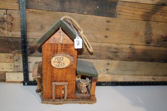 Feed N Seed Wood Bird House