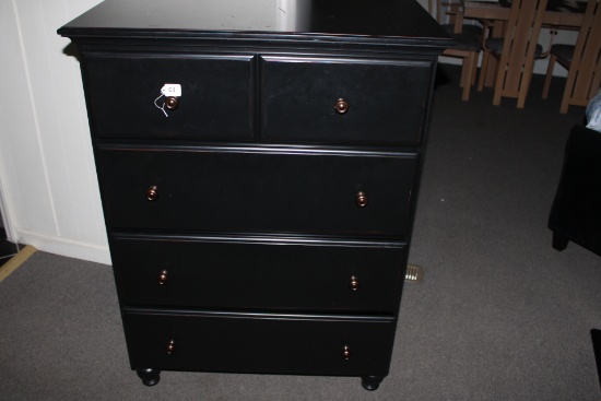 Thomasville Chest