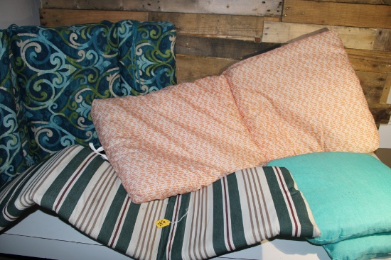 Outdoor Furniture pillows