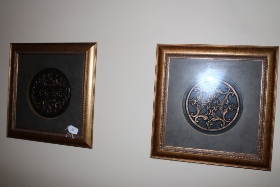Pair of Wall Decoration Pictures
