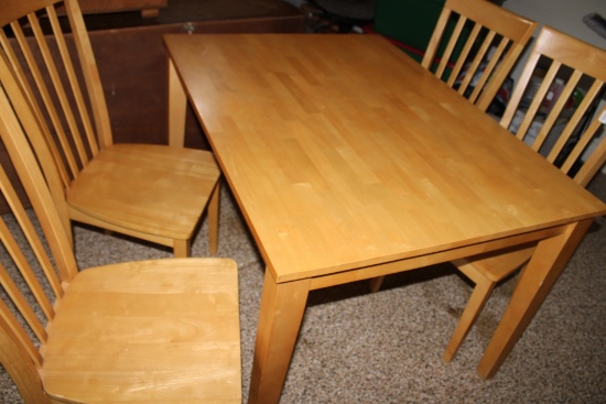 Small Kitchen Table and Chairs