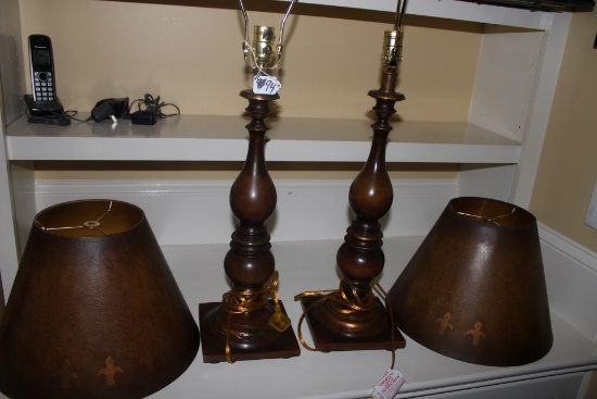 Matching lamps