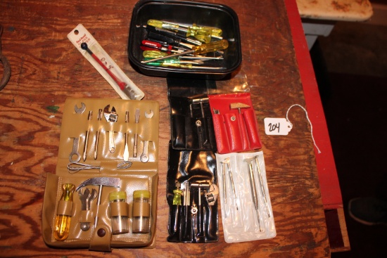 Small hand tools