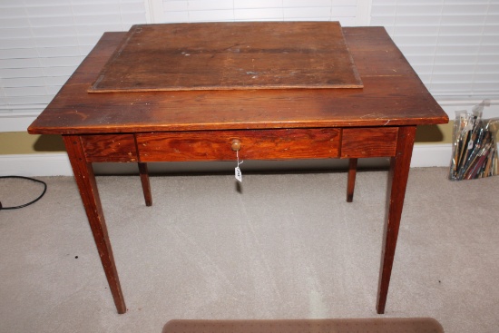 Vintage Desk. 40x30x30