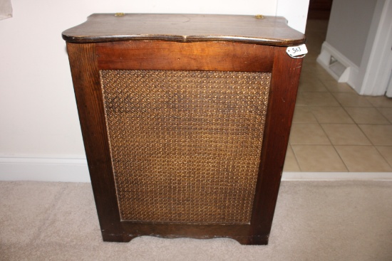 Wood Hamper