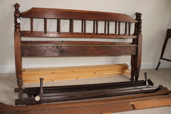 Vintage Wood Full Size Bed