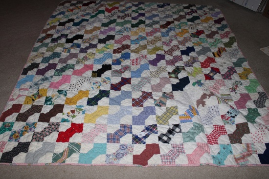 Vintage Quilt Tie Design