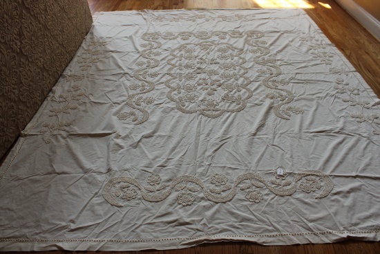 Vintage Flower Needletuft Bedding