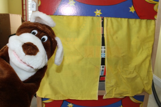 Puppets with theather