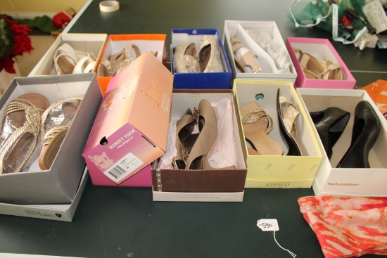 Lot of 'womens shoes and scarves