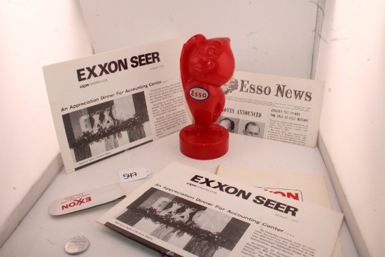 ESSO Bank,Exxon Publications.