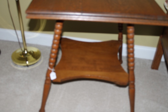 Square OakParlor Table with Bobbin Legs