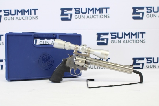 Smith & Wesson 629-5 .44 Magnum