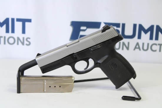Smith & Wesson SW9VE 9mm