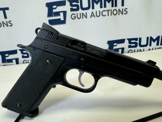 CZ Model 40 B .40 S&W