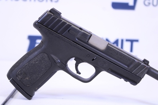 Smith & Wesson SD40 .40 S&W