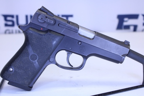 Smith & Wesson Model 3914 9mm