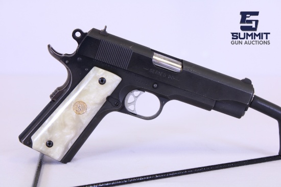 Colt Commander 1911 .45 ACP