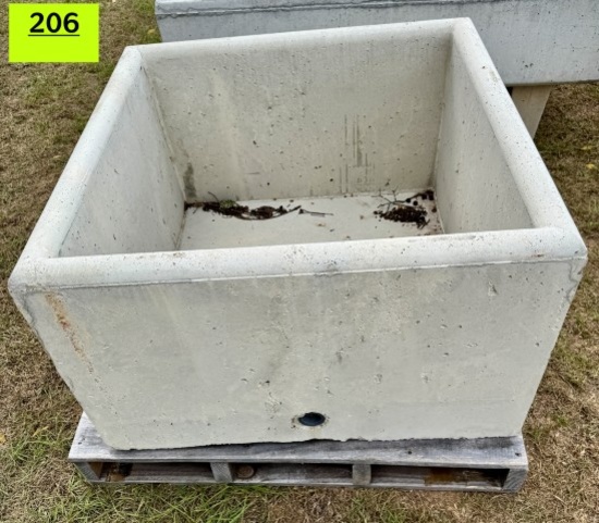 3ft x 3ft Concrete watering trough