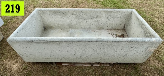 6.5ft x 3ft concrete water trough