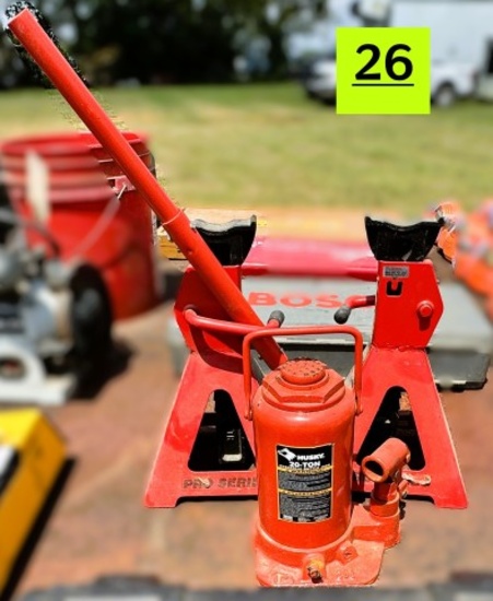 Husky 20-ton hydraulic bottle jack