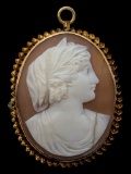 Vintage 10K Gold Cameo Pendant