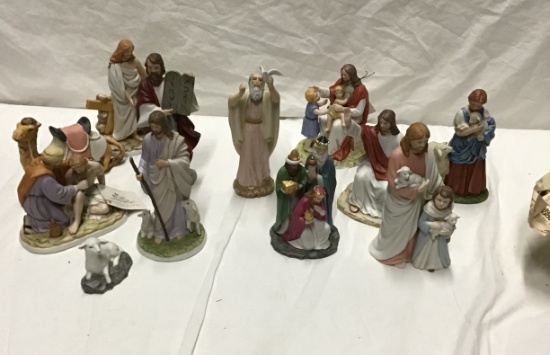 Group of 12 Home Interior Gifts