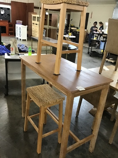 Brand new Pub Table and wicker stools