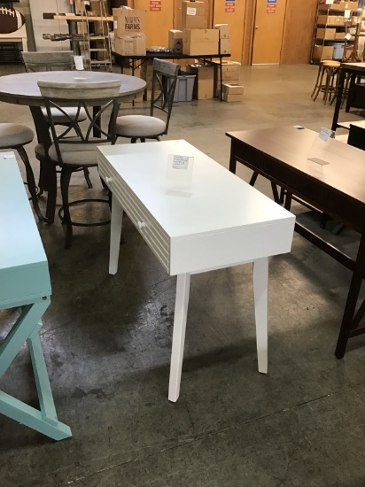 Brand new Modern writing desk