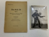 ORIGINAL 1944 THIRD REICH M.G. 34 POCKET BOOK WITH ORIGINAL GUNNER PHOTO