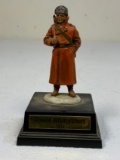 VINTAGE WWII SOVIET RUSSIAN INFANTRY MAN LEAD SOLDIER FIGURE ON DISPLAY STAND