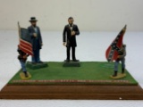 VINTAGE DISPLAY AMERICAN CIVIL WAR FIGURES ON BASE STAND