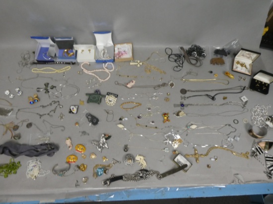 Large Lot Assorted Jewelry Necklaces Earring Sets Cufflinks Pins etc