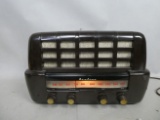 Montgomery Ward Model 25BR-1542A Brown Plastic Table top Tube Radio